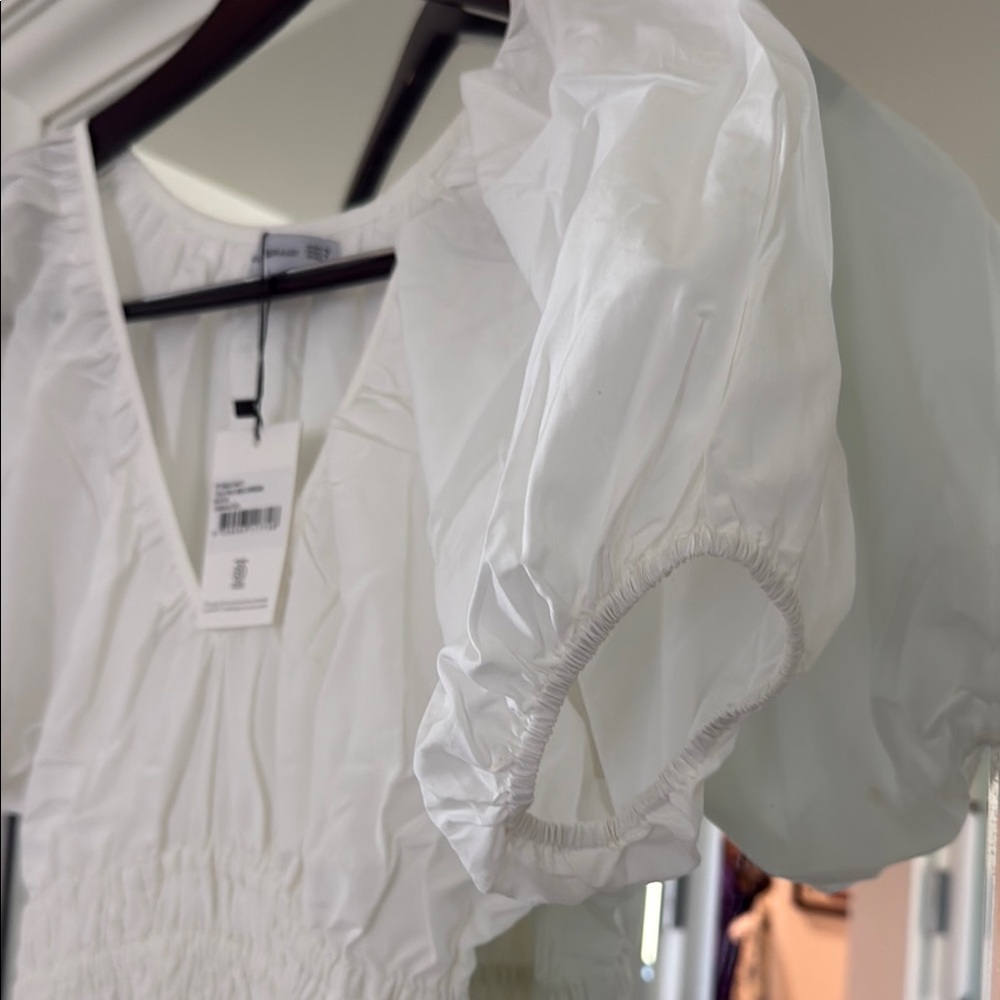 Faithfull the Brand White Ruched Maxi Dress with Puff Sleeves - Picture 5 of 8